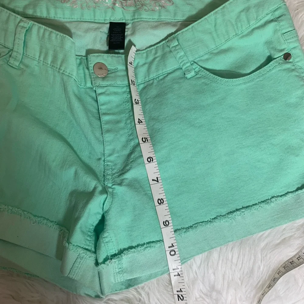 Express Womens Sz 14 Cuffed Mint Green Jean Shorts - Picture 9 of 11